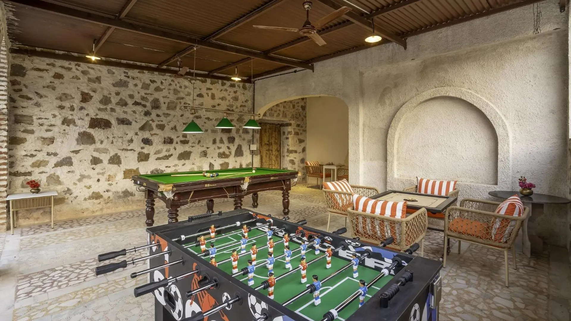منتجع Maya Luxury The Quila أُودايبور
